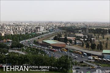 میدان آزادی‎ 4