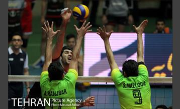 دیدار تیم های والیبال بانک سرمایه و کاله