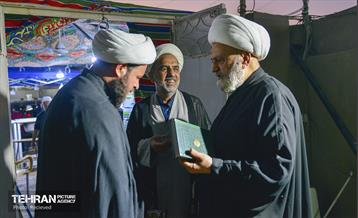 تقدیر و تکریم از خدمات موکب‌داران عراقی 3