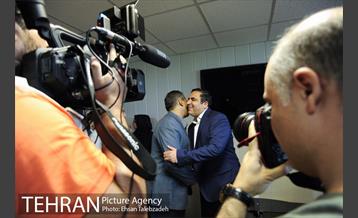 دیدار صمیمانه کارکنان شهرداری تهران با عیسی شریفی 17