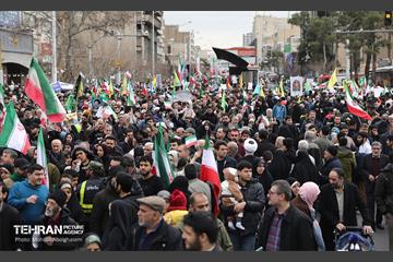 چهل‌و‌‌هفتمین جشن پیروزی انقلاب اسلامی 21