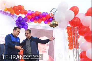 همایش زنگ تحرک و جشنواره بادبادک ها در میدان آزادی 2