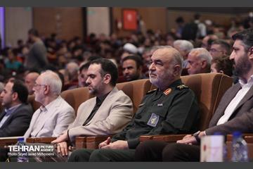 هفدهمین پاسداشت ادبیات جهاد و مقاومت 36