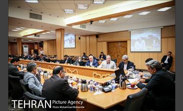 نشست مدیران رسانه ها با شهردار تهران 11