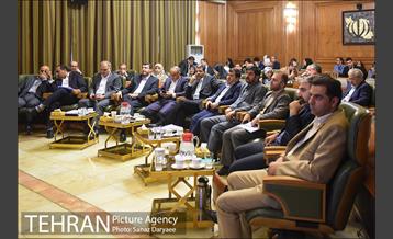 جلسه شورای شهر  4