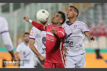 صعود پرسپولیس به یک هشتم نهایی جام حذفی  28