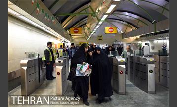 خدمات رسانی مترو تهران در روز ۲۲ بهمن 16