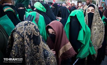 کاروان نمادین اسرای کربلا در مسیر طویریج  1