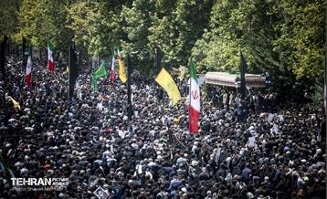 تشییع پیکر شهدای خدمت - ۴ 56