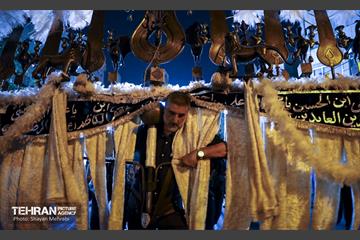 عزاداری شب عاشورای حسینی 18