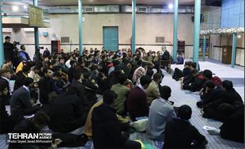 نشست صمیمانه شهردار تهران با دانش آموزان بسیجی سراسر کشور 16