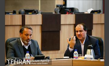 بازدید اعضای کمیسیون عمران مجلس از ستاد فرماندهی و مدیریت بحران شهرداری 10