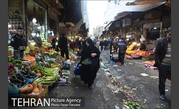 خرید شب یلدا در بازار امام حسین 17