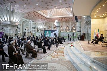 تجدید میثاق شهردار تهران و مدیران شهری با بنیانگذار انقلاب اسلامی 21