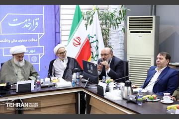 ملاقات معاون مالی و اقتصاد شهری با نخبگان، فرهنگیان و ورزشکاران منطقه 12 10