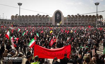وداع با آقای شهید ایران-1 3