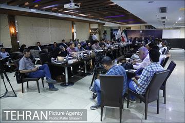 بازدید اصحاب رسانه از مراکز عرضه بهداشتی دام  29