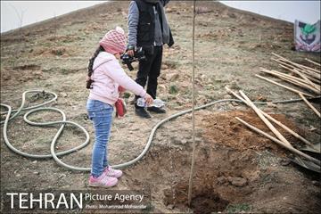 آئین کاشت نهال در بوستان جنگلی سرخه حصار 22