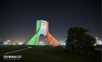 اکران ویدئو مپینگ روز ملی مکزیک 6