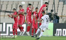 دیدار تیم های فوتبال پرسپولیس و ذوب آهن  9