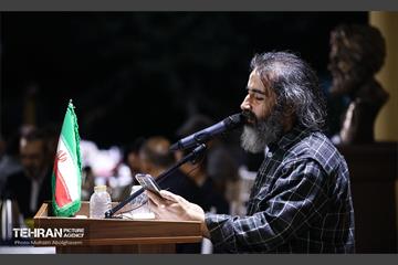 نشست شهردار تهران با اهالی شعر و ادب 2