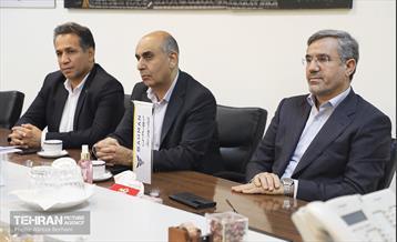 انعقاد قرارداد سازمان پسماند شهرداری تهران با شرکت بهمن موتور 7