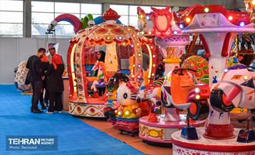 افتتاحیه نمایشگاه صنعت تفریحات و سرگرمی 1