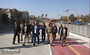 بازدید شهروندان منطقه یک از پروژه‌های عمرانی شهر تهران  21