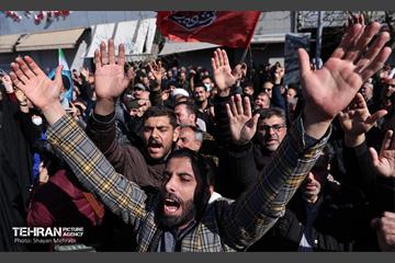 اجتماع مردم تهران در پی شهادت رهبر انقلاب - 1 28