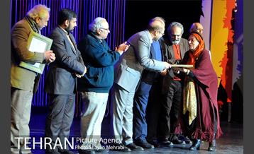 افتتاح پردیس تئاتر تهران با حضور دکتر قالیباف 49