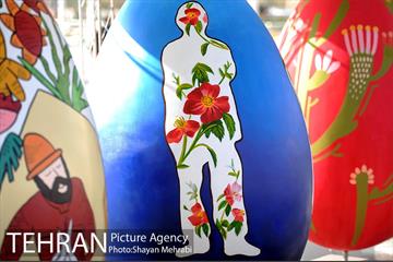 جشنواره تخم مرغ رنگی در میدان آزادی 14