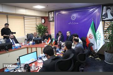 بازدید استاندار نجف اشرف از معاونت حمل و نقل و ترافیک 23