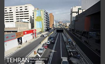 زیرگذر استاد معین قبل از افتتاح 57