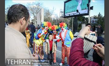 جنگ شادی در تئاتر شهر 2