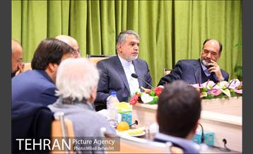 نشست وزیر فرهنگ و ارشاد اسلامی با مدیران حوزه نمایش کشور‎ 6