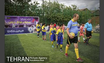 اختتامیه مسابقات فوتبال خیابانی جام رمضان ۱۴۰۰ در محله هرندی 11