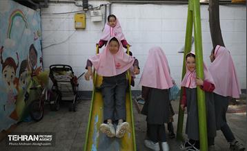 به وقت خدمت؛ مرکز «پویا شهر منطقه 19» ویژه کودکان کار 51