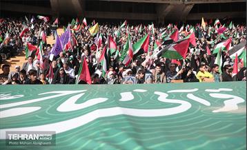 محفل بزرگ قرآنی امام حسنی‌ها  76