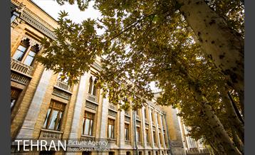 پاییز میدان مشق (سر در باغ ملی) 23