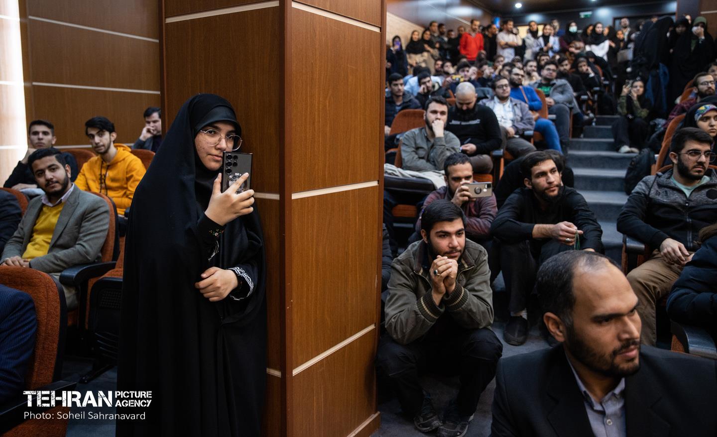 گرامیداشت روز دانشجو با حضور شهردار تهران 16