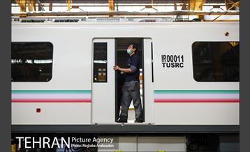 بازدید از اولین قطار ملی مترو 27