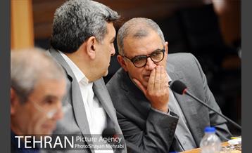 شوراى معاونین شهردار، شهرداران مناطق، مدیران عامل سازمان ها، شرکت ها و موسسات شهردارى تهران 15