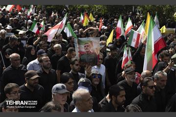 تشییع شهدای اقتدار ملی در تهران 12
