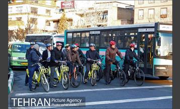 ورزش صبحگاهی شهردار تهران در سیزدهمین سه شنبه بدون خودرو 9