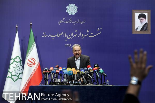 نخستین نشست خبری دکتر نجفی 1