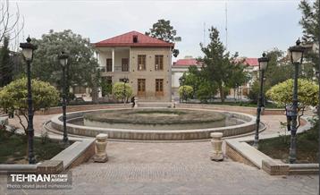 بازدید معماران از مجموعه تاریخی اتحادیه و پروژه بازآفرینی ساختمان بلدیه 24