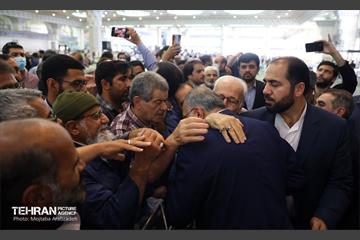 حضور شهردار تهران در نماز جمعه 30