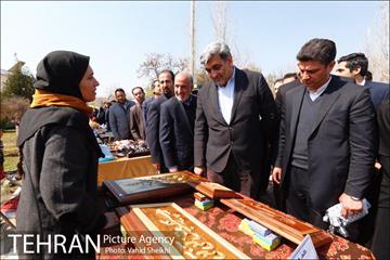 آیین کاشت درخت مادر 36