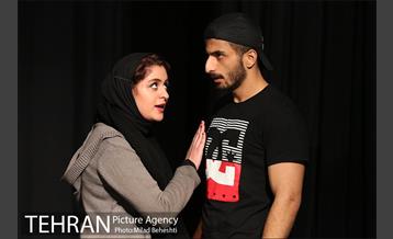 نمایش در‎ 12