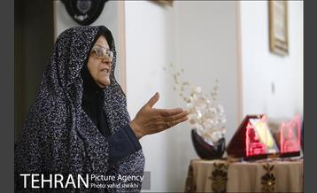 دیدار شهردار از خانواده شهید طباطبایی نیا 16